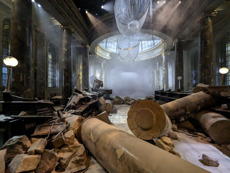 Die zerstörte Schalterhalle der Gringotts Zaubererbank – Kino-Magie in Trümmern
